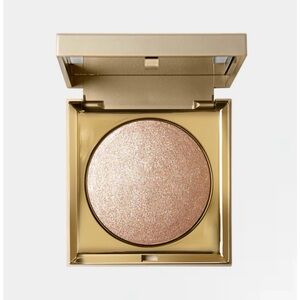 Radiant Glow Highlighter in Gold
